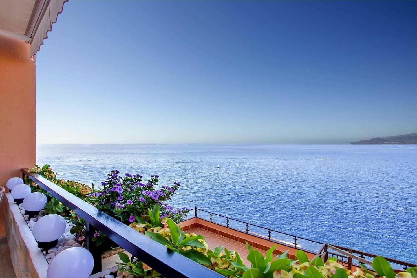 Luxury 1 Minute To The Beach & Salt Pool Tabaiba Exterior photo